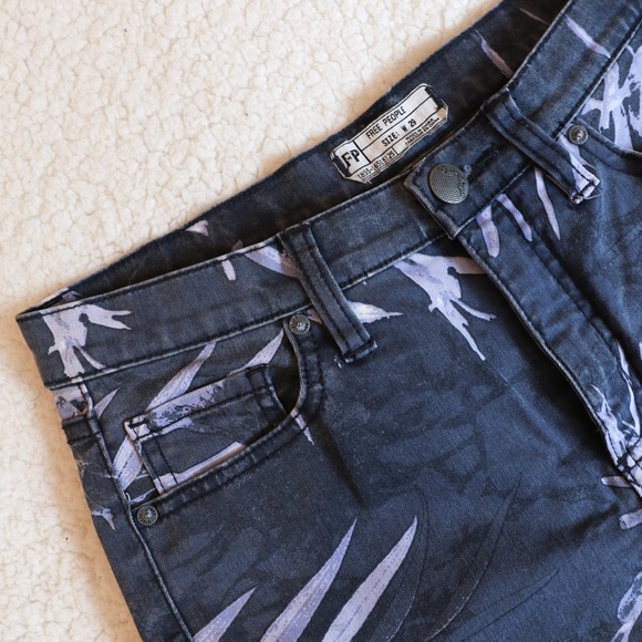 Free People Botanical Print Jeans - Picture 2 of 8